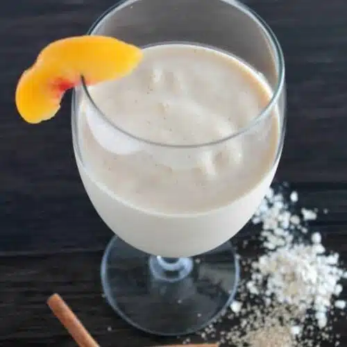 Peach Cobbler Smoothie