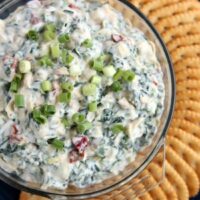 MIRACLE WHIP Creamy Spinach & Artichoke Dip