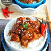 {Slow Cooker} Sriracha Chili Chicken