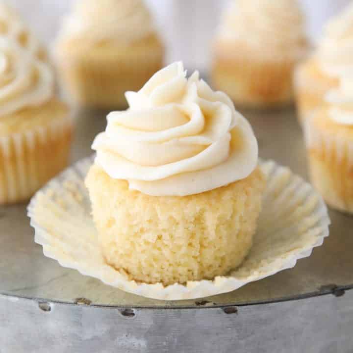homemade vanilla cupcakes