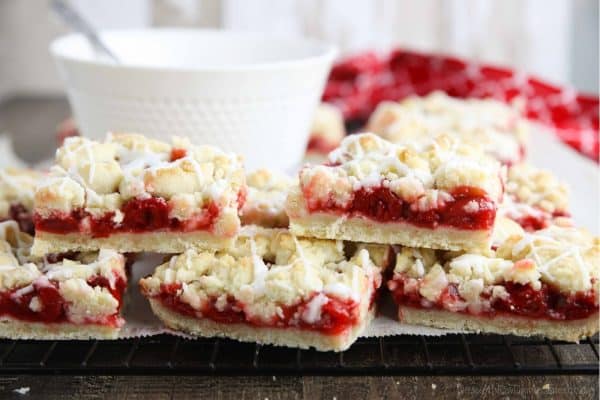 Cherry Pie Bars + Video | Dessert Now Dinner Later