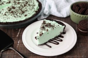 Grasshopper Pie Recipe | Dessert Now Dinner Later