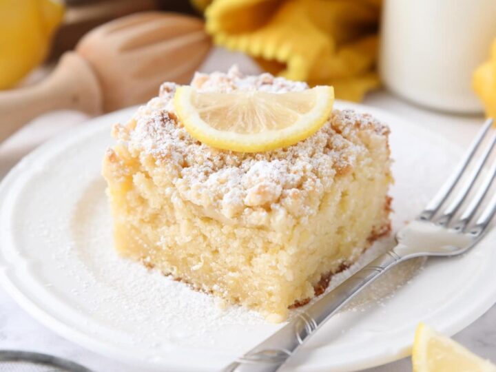 Lemon Raspberry Crumb Cake - The Baking ChocolaTess