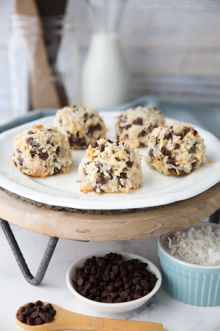 Chocolate chip macaroons on a plate.